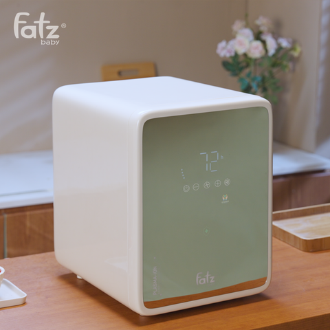 Máy tiệt trùng bình sữa Fatzbaby UVC-LED PLASMAX 9 FB4821RS