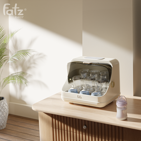Máy úp bình sữa Fatzbaby UVC công nghệ PLASMA i-Tidy 3 FB4602HB