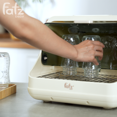 Máy úp bình sữa Fatzbaby UVC công nghệ PLASMA i-Tidy 3 FB4602HB