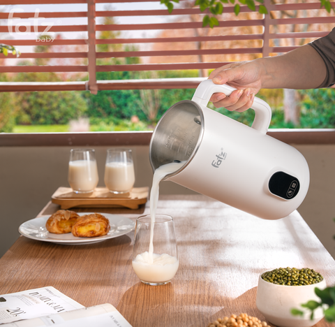 Máy làm sữa hạt và xay nấu đa năng Fatzbaby Soy 3 FB5000TL