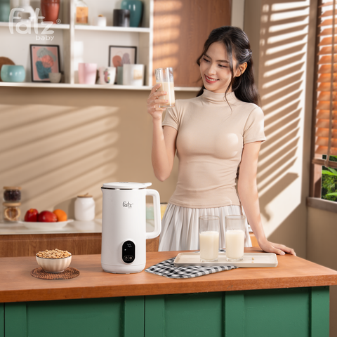 Máy làm sữa hạt và xay nấu đa năng Fatzbaby Soy 3 FB5000TL
