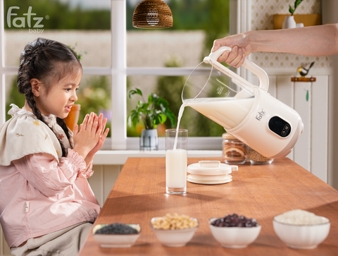 Máy làm sữa hạt và xay nấu đa năng Fatzbaby Soy 4 Extra FB5050TL