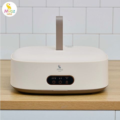 Máy sấy tiệt trùng quần áo cho bé Moaz Bébé MB-048