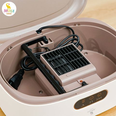 Máy sấy tiệt trùng quần áo cho bé Moaz Bébé MB-048