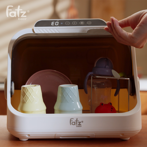 Máy úp bình sữa và tiệt trùng sấy khô UVC FATZBABY TIDY 5 FB4632RS