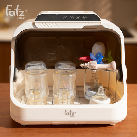 Máy úp bình sữa và tiệt trùng sấy khô UVC FATZBABY TIDY 5 FB4632RS
