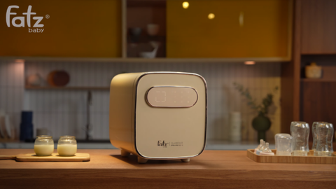 Máy tiệt trùng bình sữa Fatzbaby UVC LED King 6 FB4723VN