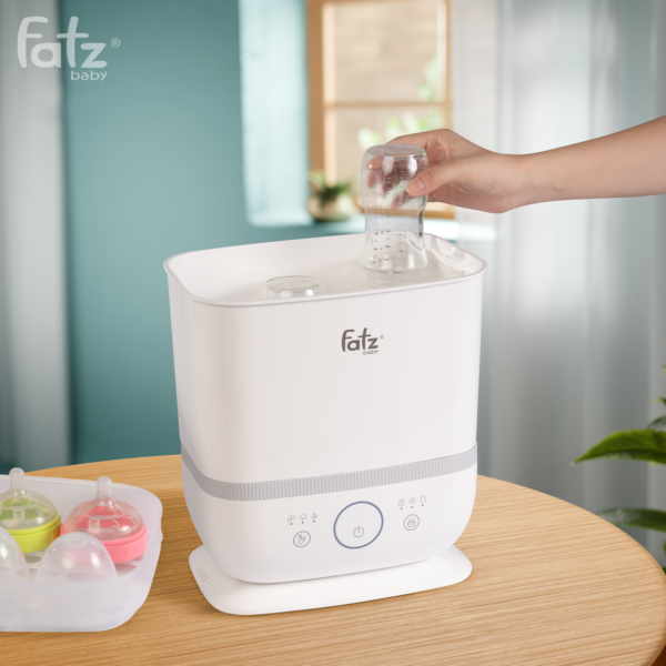 Máy tiệt trùng bình sữa Fatzbaby Sumo 6 Plus-FB4970BT