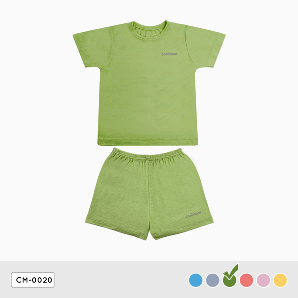 Bộ cộc tay cổ tròn Coolmom chất liệu sợi tre cao cấp màu xanh pickle size 6M / CM-0020-6M-XP