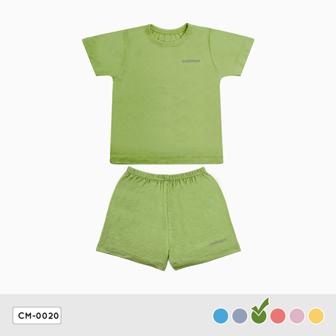 Bộ cộc tay cổ tròn Coolmom chất liệu sợi tre cao cấp màu xanh pickle size 9M / CM-0020-9M-XP