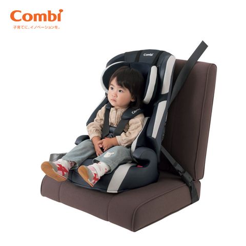 Ghế ngồi ô tô cho bé Combi Joytrip Plus màu New Black
