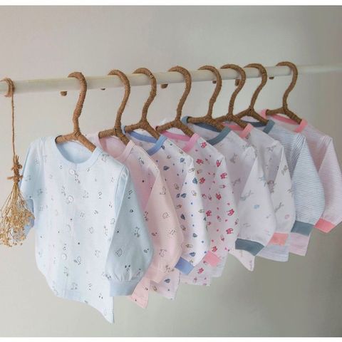 Áo sơ sinh MIOMIO tay dài cài giữa mỏng