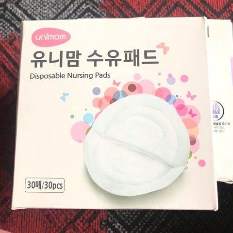 Miếng lót thấm sữa mẹ UNIMOM hộp 30 miếng / 60 miếng / 120 miếng