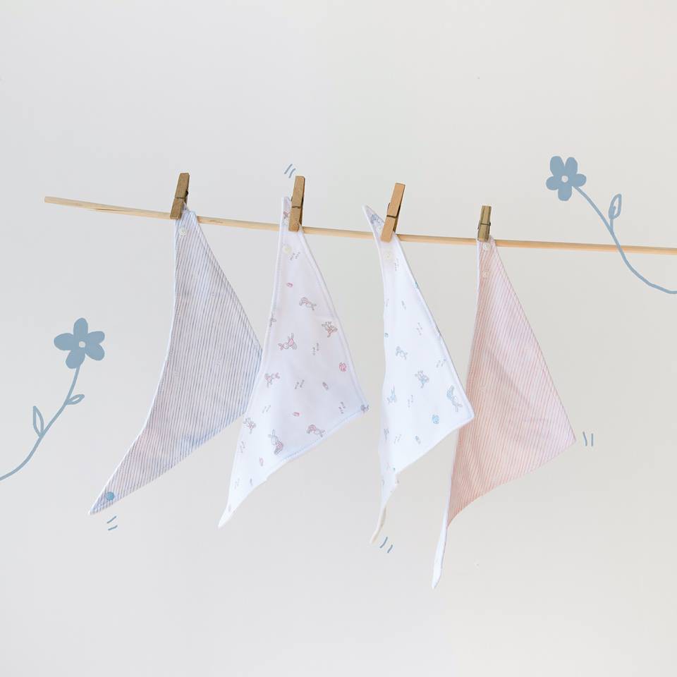 Khăn / Yếm tam giác Miomio