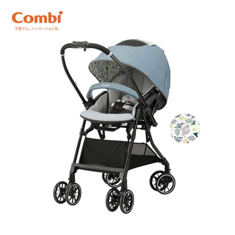 Xe đẩy cho bé Combi Sugocal Light (2 chiều - Màu xanh dương)