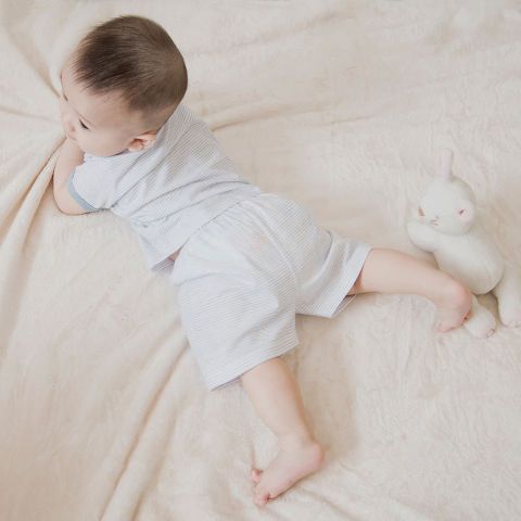 Bộ sơ sinh ngắn tay Miomio cài giữa mỏng mát