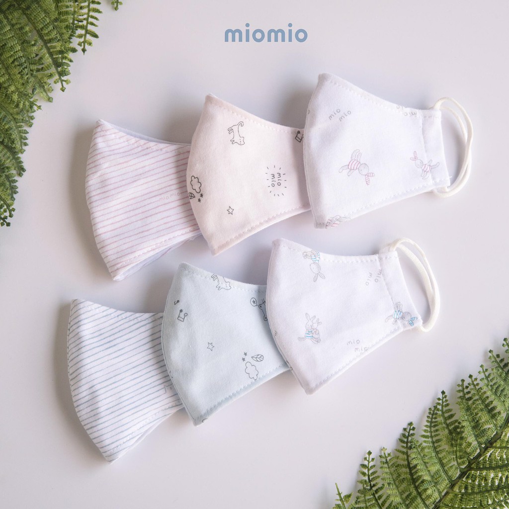 Khẩu trang vải Miomio 100% cotton mềm mại, thấm hút tốt