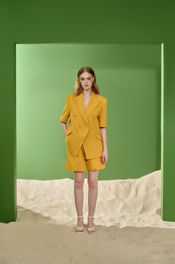 Vital Shorts - Yellow