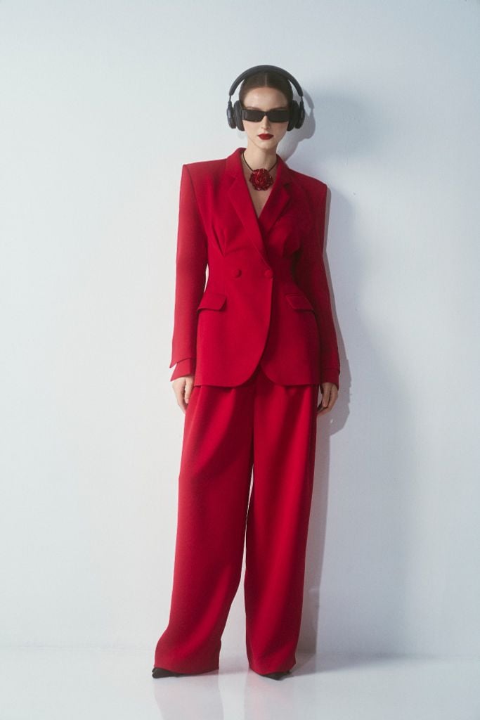 Alix Blazer - Red