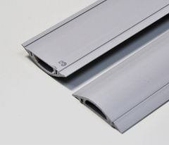 Nẹp bán nguyệt 1 cây - Nẹp nhựa bán nguyệt SEIWA Nhật Bản - 1m/cây