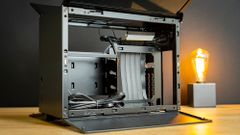 Vỏ case máy tính Lian Li Q58 Black kèm dây Riser VGA PCIe 4.0 - Q58X4