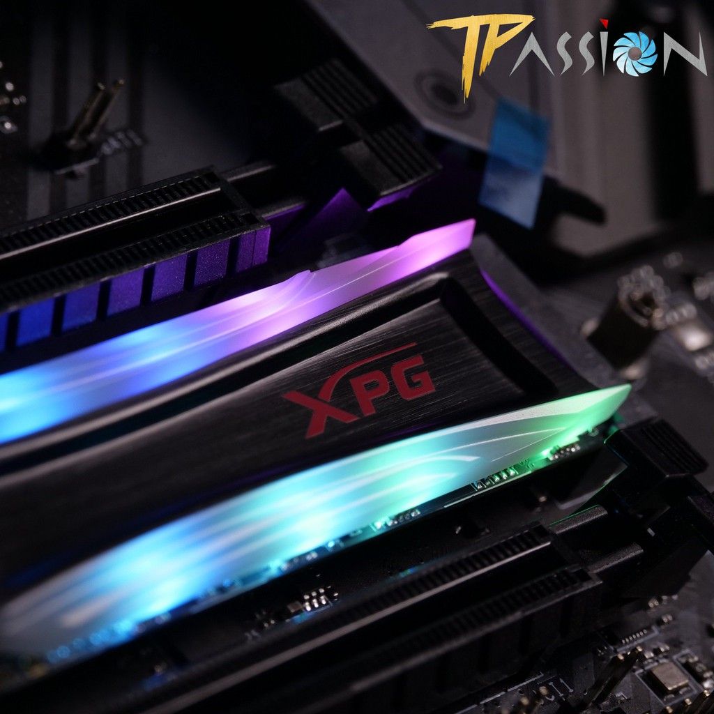 Ổ CỨNG SSD M.2 PCIe Gen3x4 ADATA XPG S40G tích hợp Tản nhiệt LED ARGB