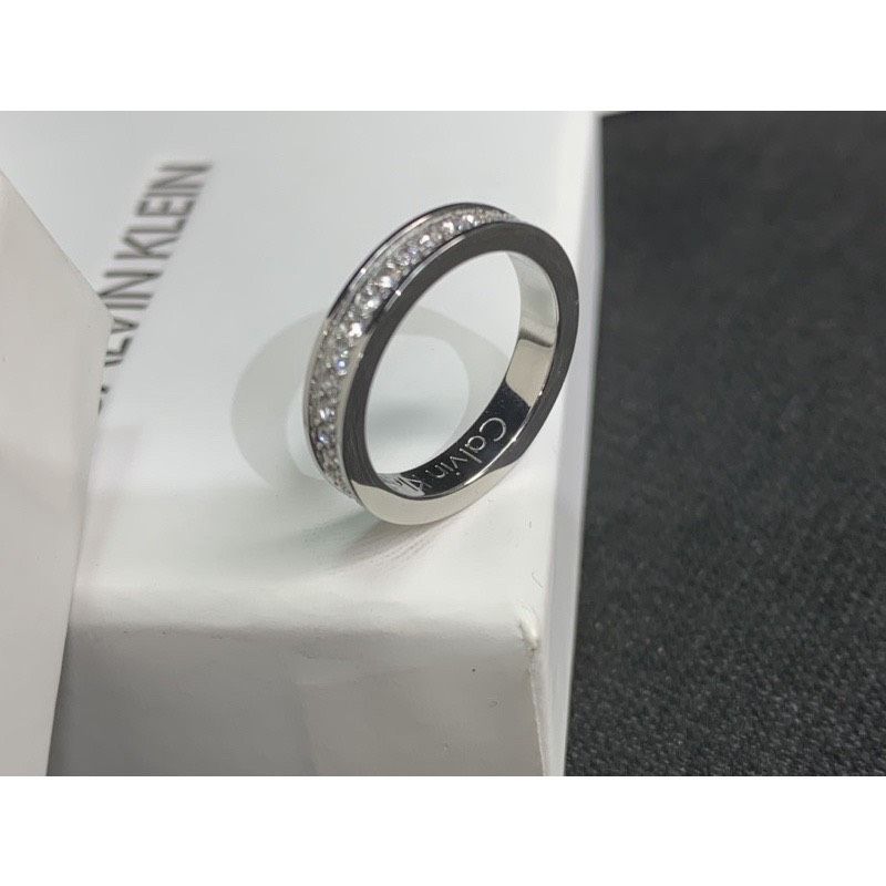 NH N CALVIN KLEIN HOOK AND SWAROVSKI RING
