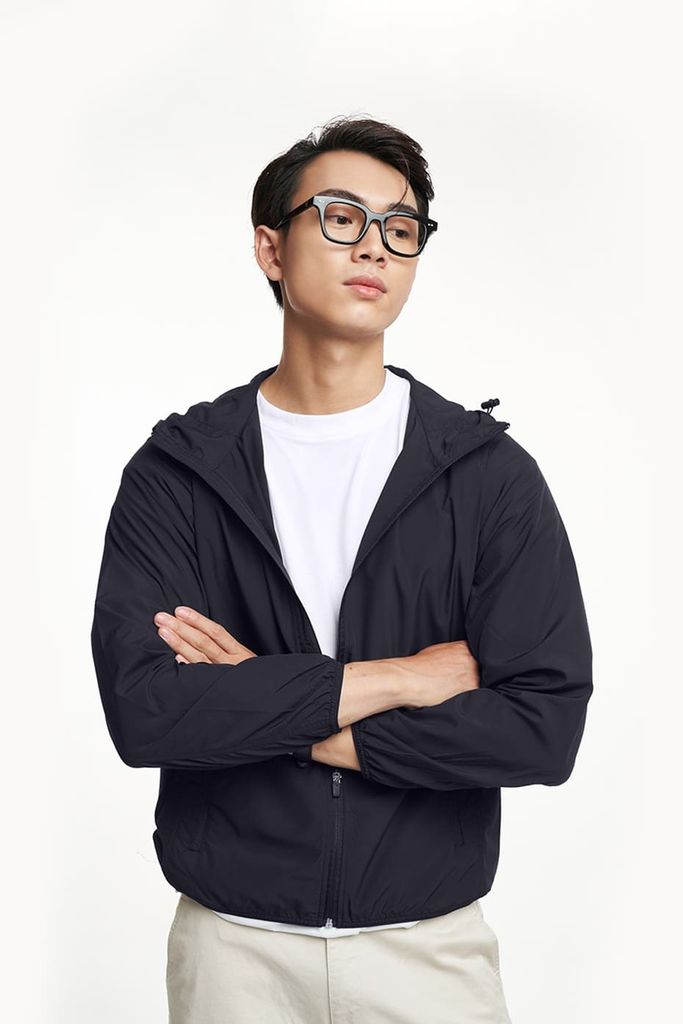 Áo Khoác Dù Nam Nữ Unisex Trượt Nước Siêu Nhẹ Ninomaxx 1811100