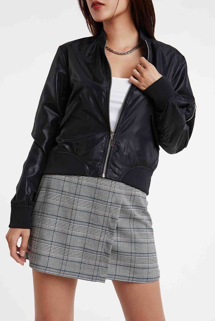 Áo khoác dù Bomber Nữ tay dài NINOMAXX 2006010