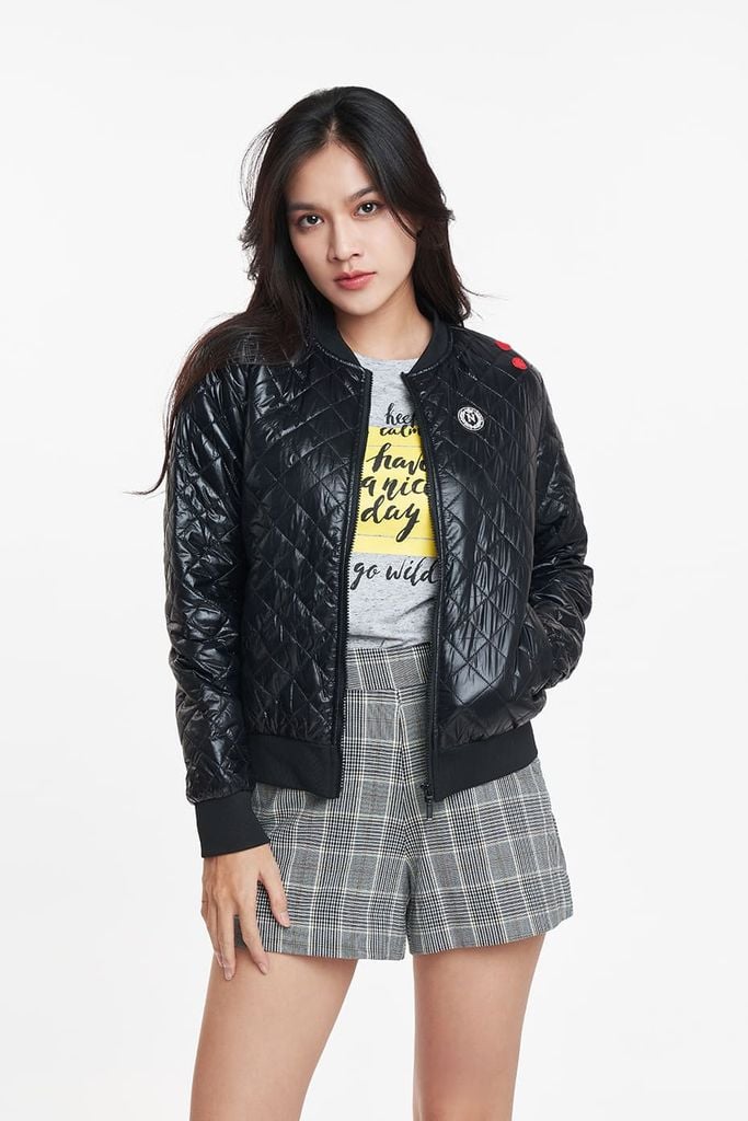 Áo khoác Bomber chần gòn Nữ NINOMAXX 1805174