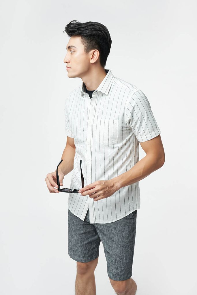 Áo sơ mi sọc Nam tay ngắn NINOMAXX 2101004