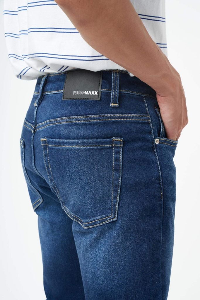 Quần jean Basic Nam dài NINOMAXX 2202023