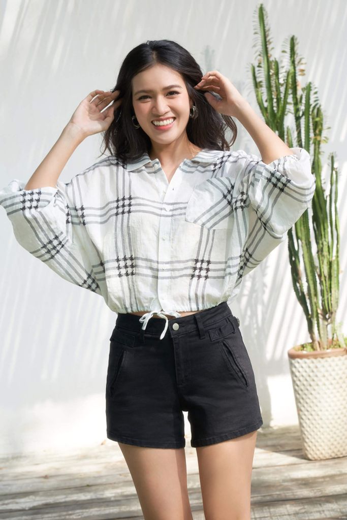 Áo sơ mi croptop sọc Nữ tay dài NINOMAXX 2010028