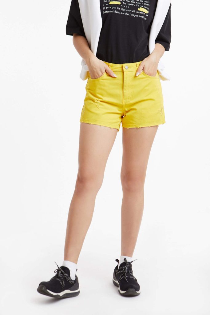 Quần Short Kaki Nữ Cotton Ninomaxx 1910187