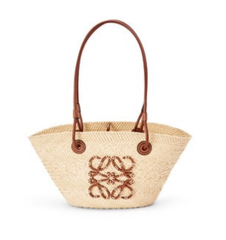ANAGRAM BASKET BAG IN IRACA PALM AND CALFSKIN