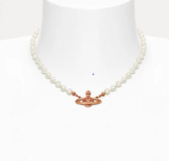 MINI BAS RELIEF PEARL CHOKER SILVER