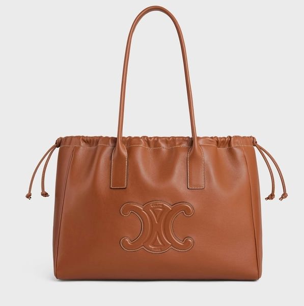CABAS DRAWSTRING CUIR TRIOMPHE IN SMOOTH CALFSKIN