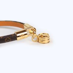 TRIBUTE CHARM BRACELET