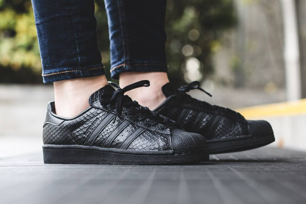 Giày Adidas Wmns Superstar Black Snake S76147 - WD Shoes Scofield