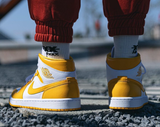 Giày Nike Air Jordan 1 Mid 'Pollen' BQ6472-117