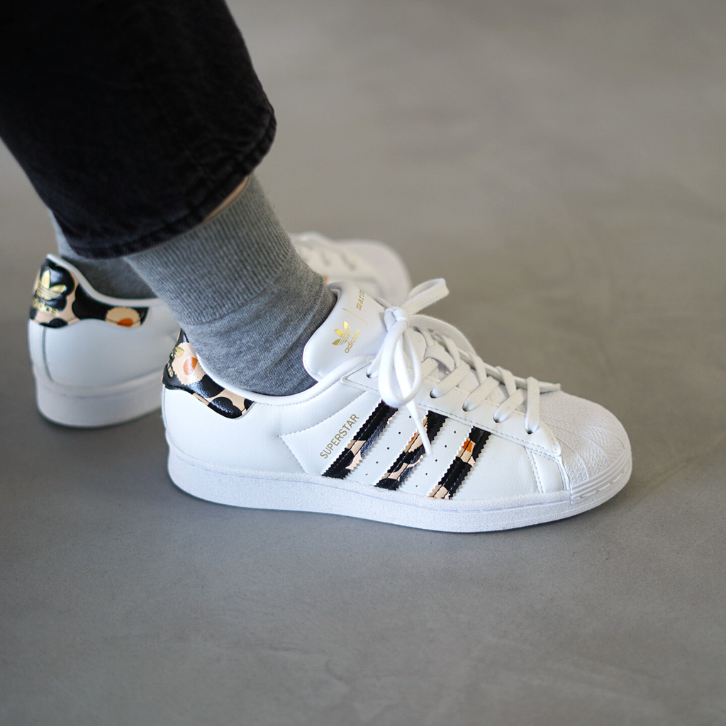 Giày Adidas Marimekko x Wmns Superstar 'Unikko' H04076 - WD Shoes Scofield