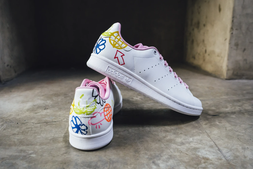 Giày Adidas Wmns Stan Smith 'Doodle White Pink' FX5680 - WD Shoes Scofield