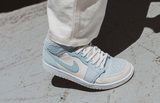 Giày Nike Air Jordan 1 Mid SE 'Sail Light Blue' DA4666-100