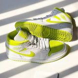 Giày Nike Wmns Air Jordan 1 Mid 'White Lime' BQ6472-131