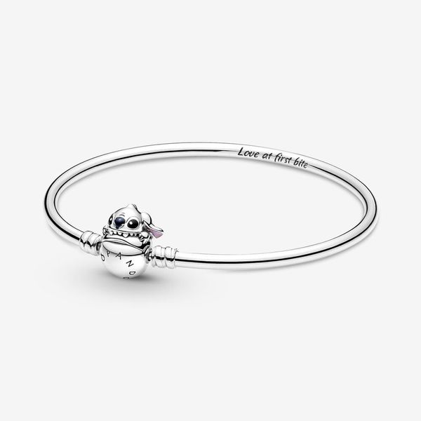 Vòng kiềng bạc Pandora Disney hình chú Stitch với vết cắn yêu thương