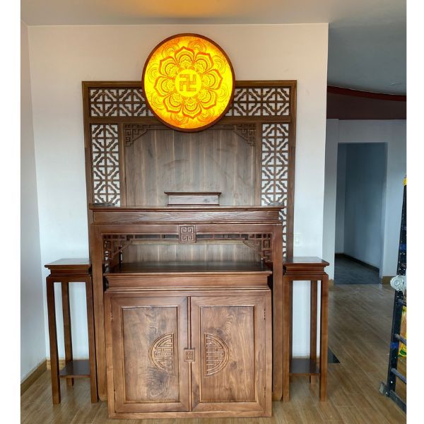 Vách Ngăn Cho Phòng Thờ- PT19