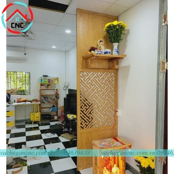 Vách Ngăn Kết Hợp Trang Thờ Đẹp -PT93