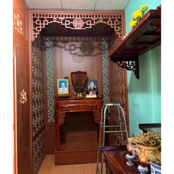 Vách Ngăn Cho Phòng Thờ- PT36