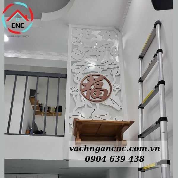 Vách ngăn bàn thờ treo - 09