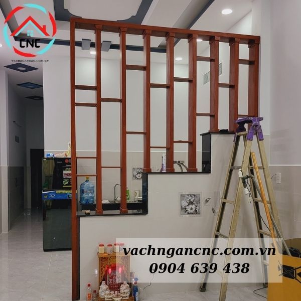 Vách Lam Gỗ Cầu Thang- CT83